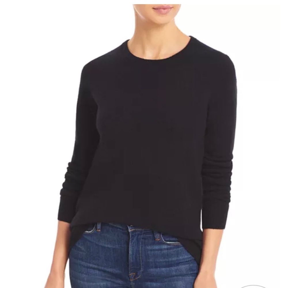 Bloomingdales Black Crewneck Cashmere Sweater Size M